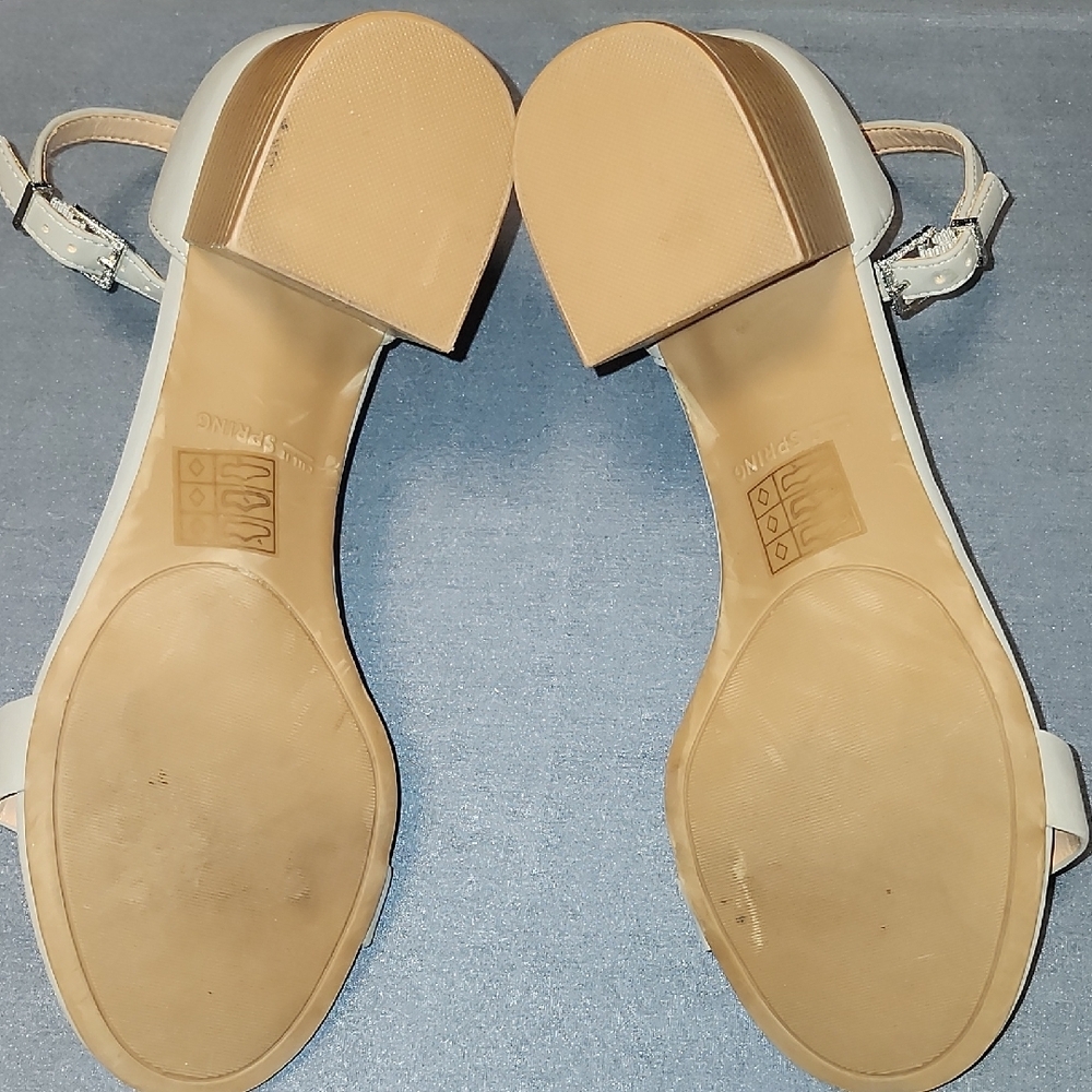 Call It Spring Light Grey Block Heel Sandals - Picture 3 of 6